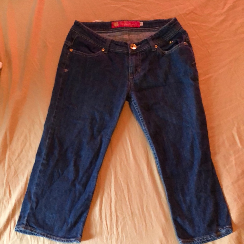 Dark blue apple bottom capris